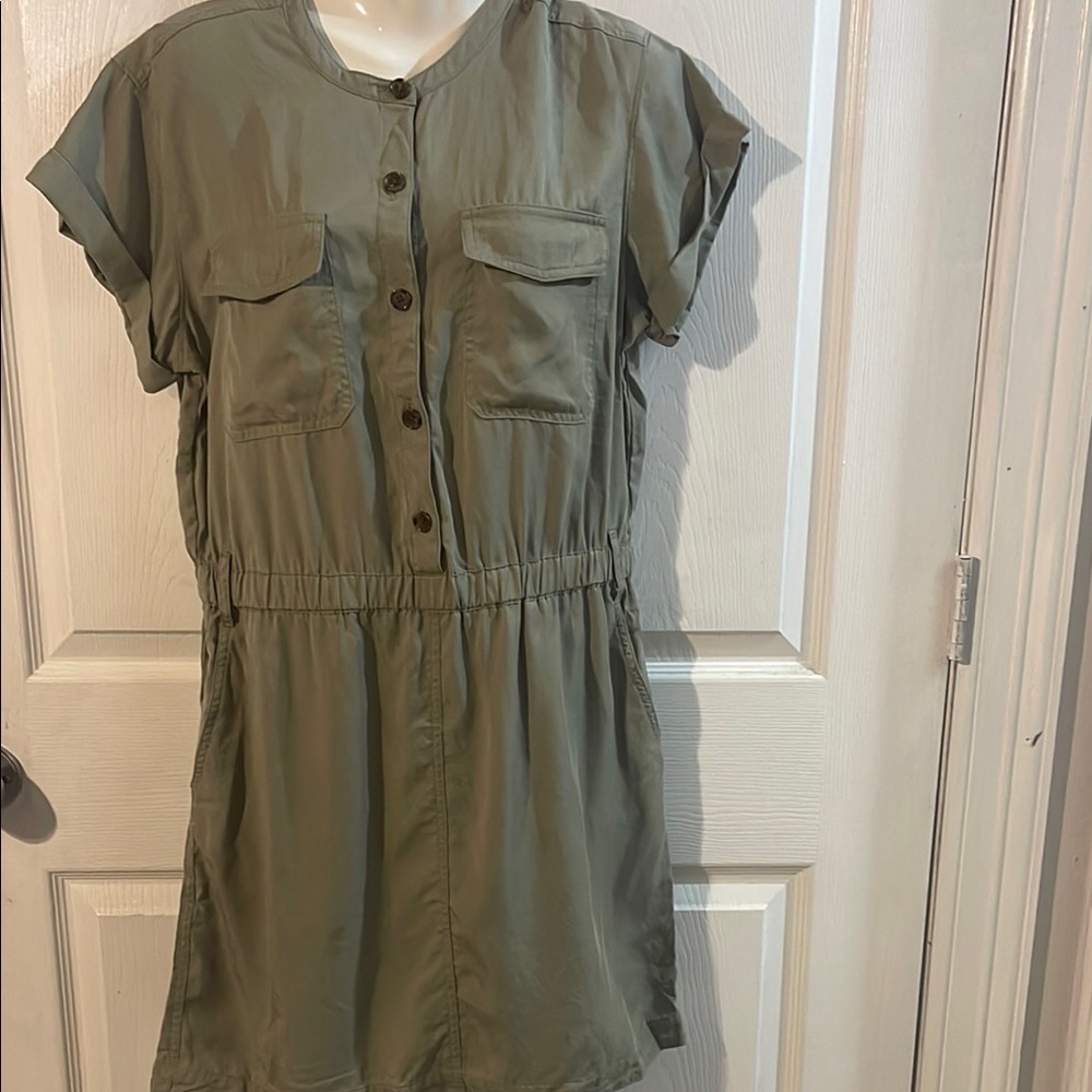 Banana Republic Sage Green Midi Dress with Buttons